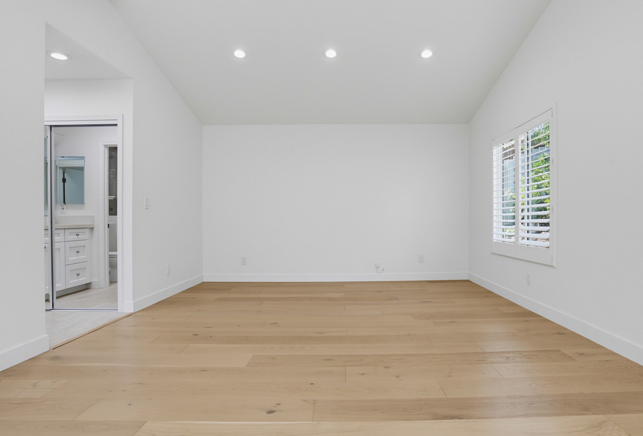 Virtual tour photo 24 of 45 for 1692 Avenida Oceano