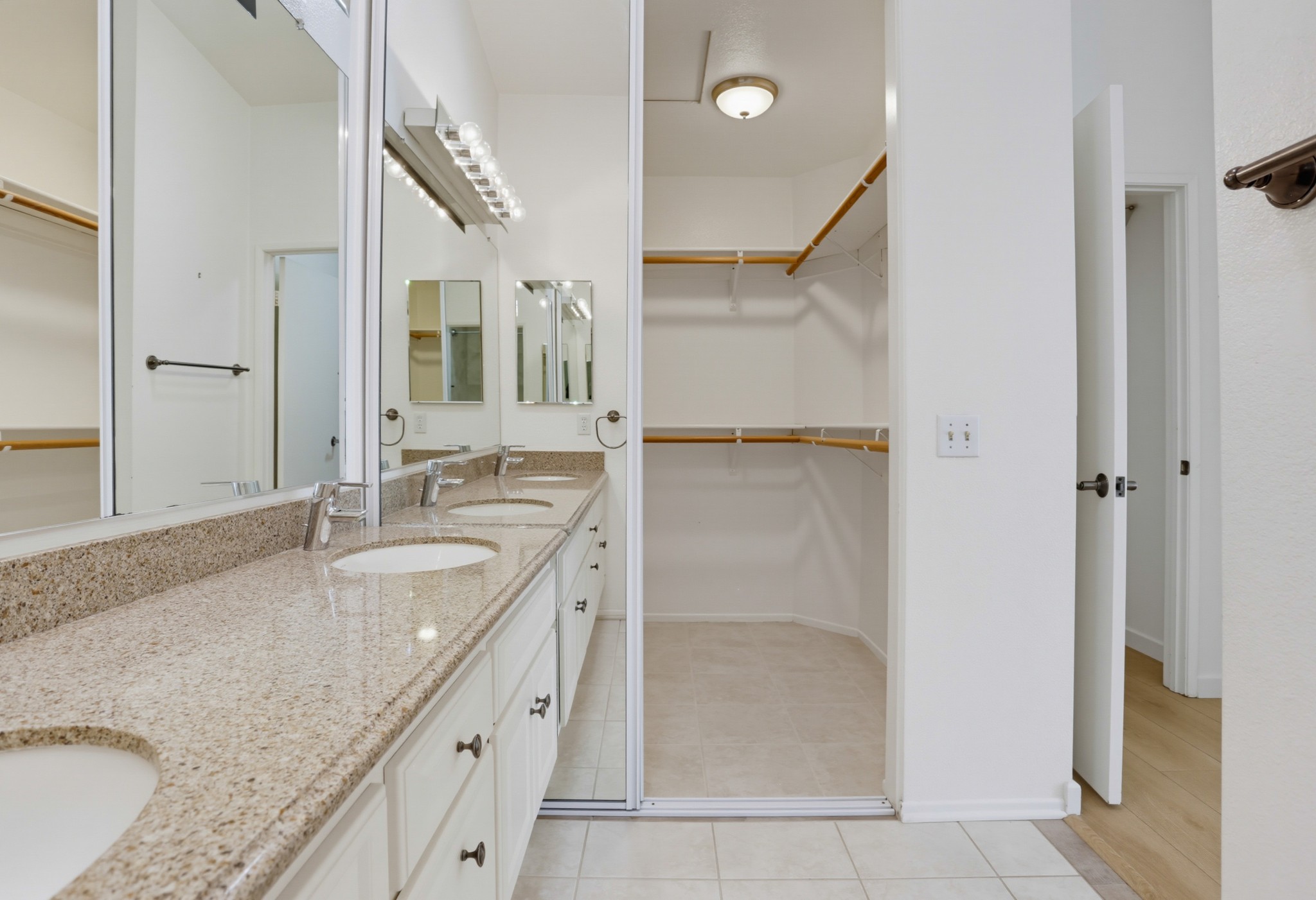 Virtual tour photo 32 of 45 for 1692 Avenida Oceano