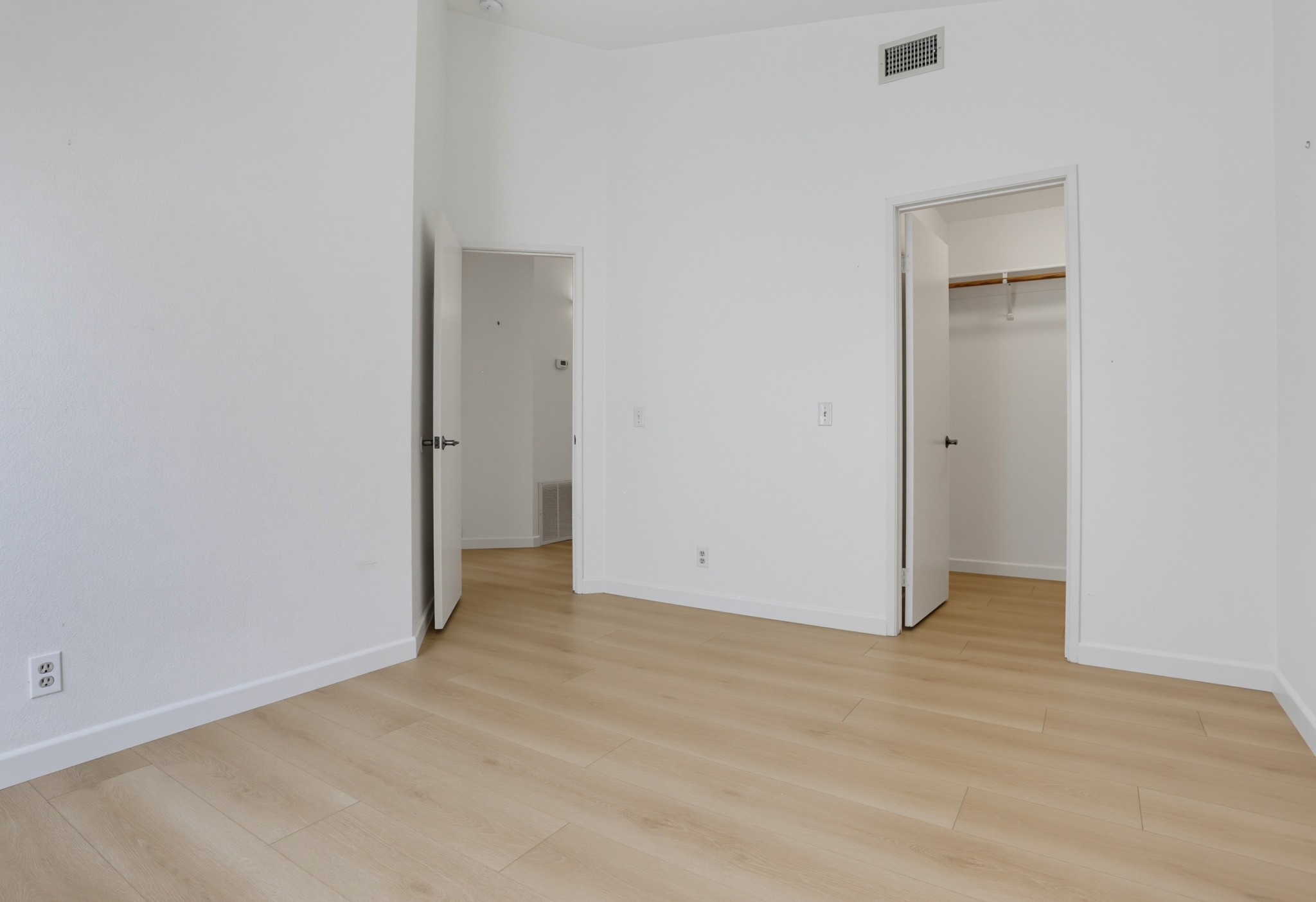 Virtual tour photo 37 of 45 for 1692 Avenida Oceano