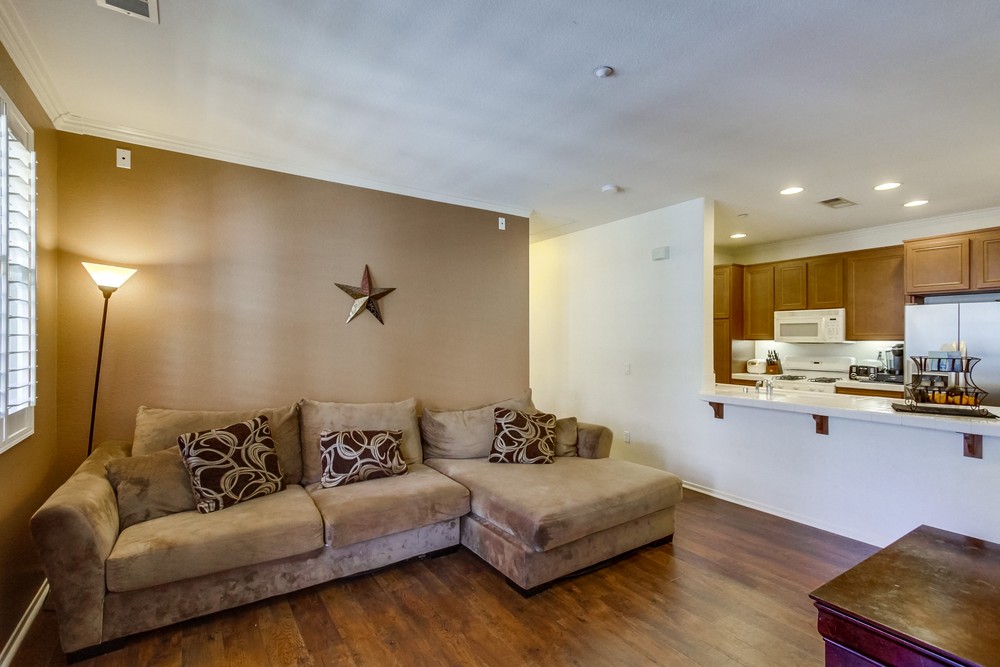 Virtual tour photo 7 of 24 for 16935 Laurel Hill Ln
