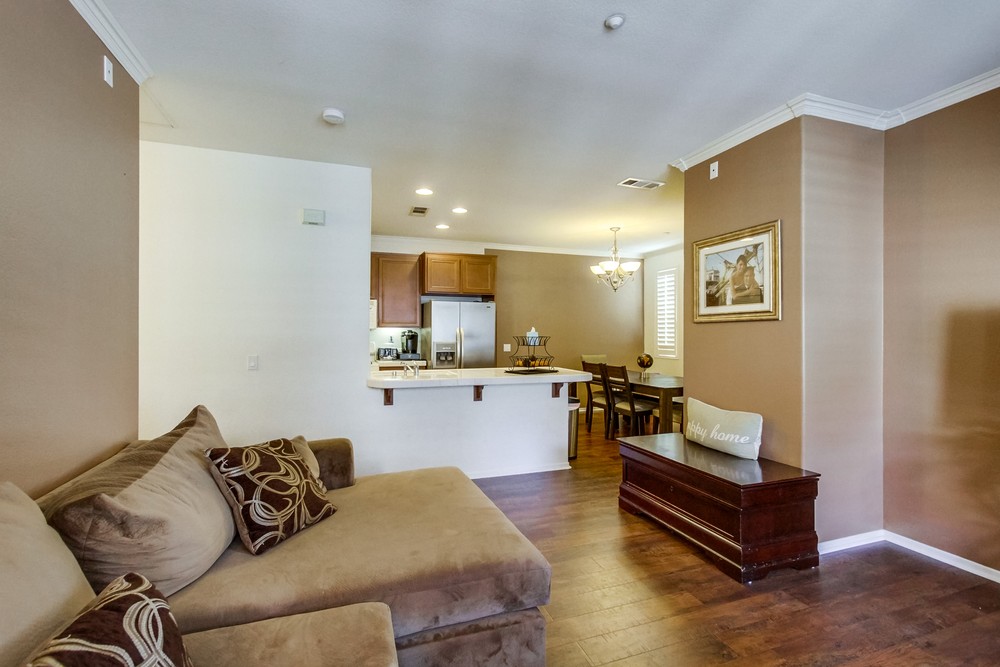 Virtual tour photo 8 of 24 for 16935 Laurel Hill Ln