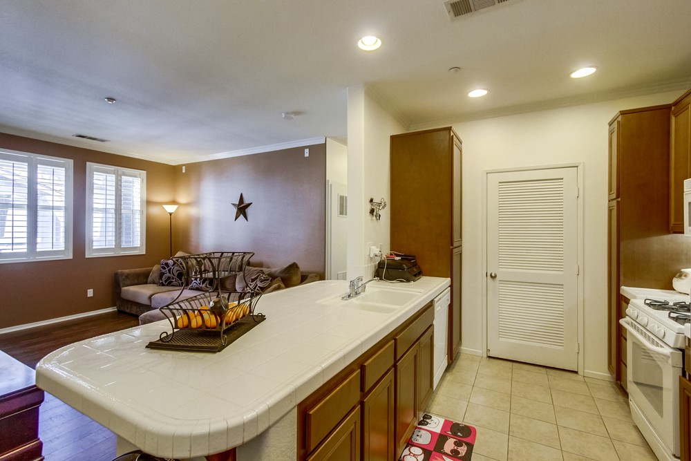 Virtual tour photo 11 of 24 for 16935 Laurel Hill Ln