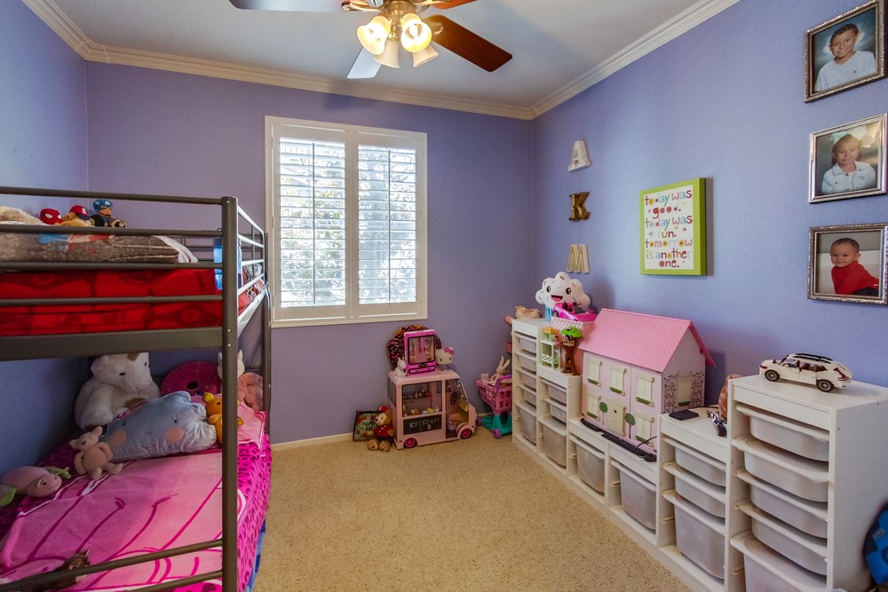 Virtual tour photo 18 of 24 for 16935 Laurel Hill Ln