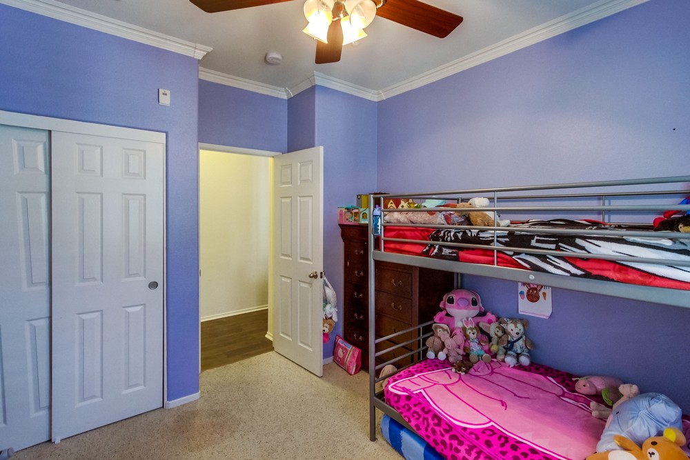 Virtual tour photo 19 of 24 for 16935 Laurel Hill Ln