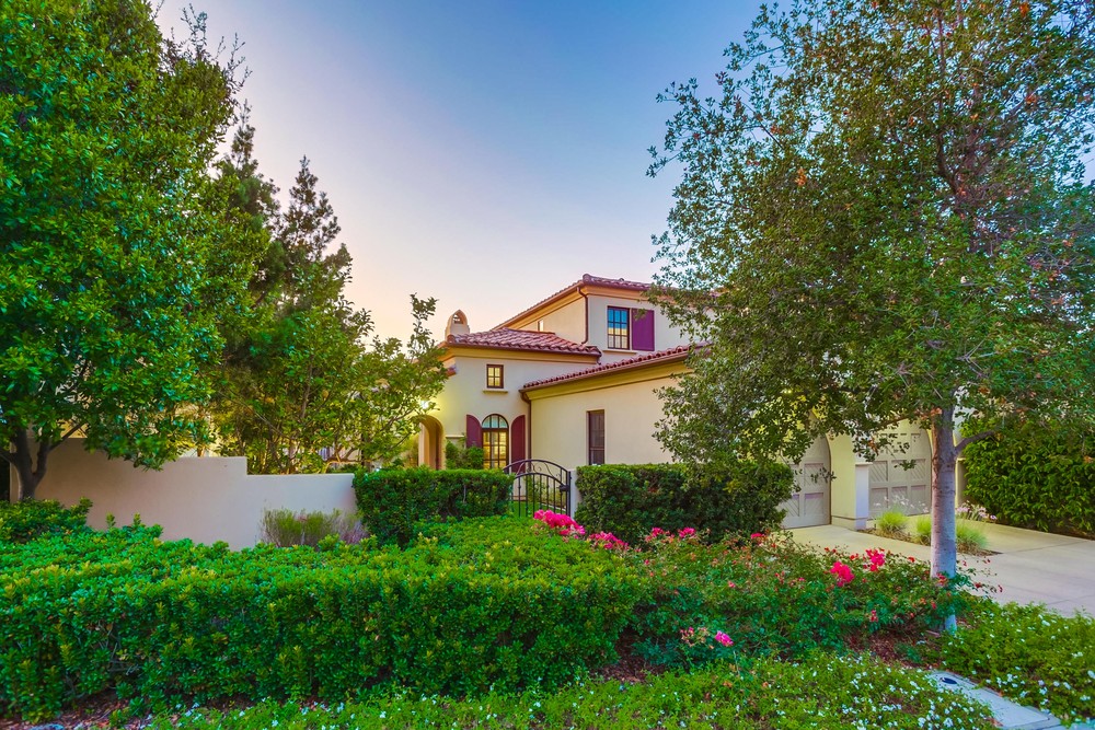Virtual tour photo 1 of 63 for 16938 Blue Shadows Ln