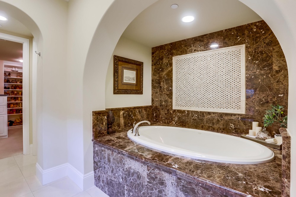 Virtual tour photo 28 of 63 for 16938 Blue Shadows Ln