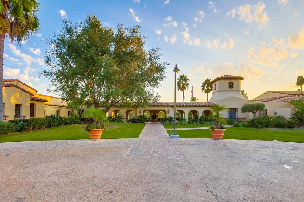 Virtual tour photo 60 of 63 for 16938 Blue Shadows Ln