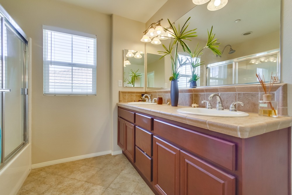 Virtual tour photo 33 of 50 for 16963 New Rochelle Way #55
