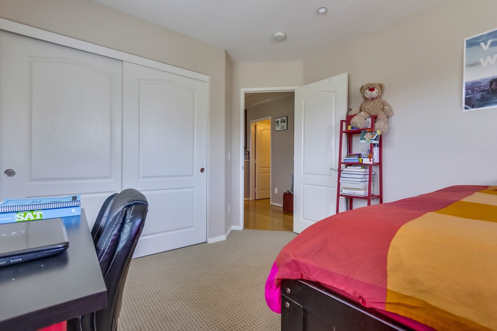 Virtual tour photo 38 of 50 for 16963 New Rochelle Way #55