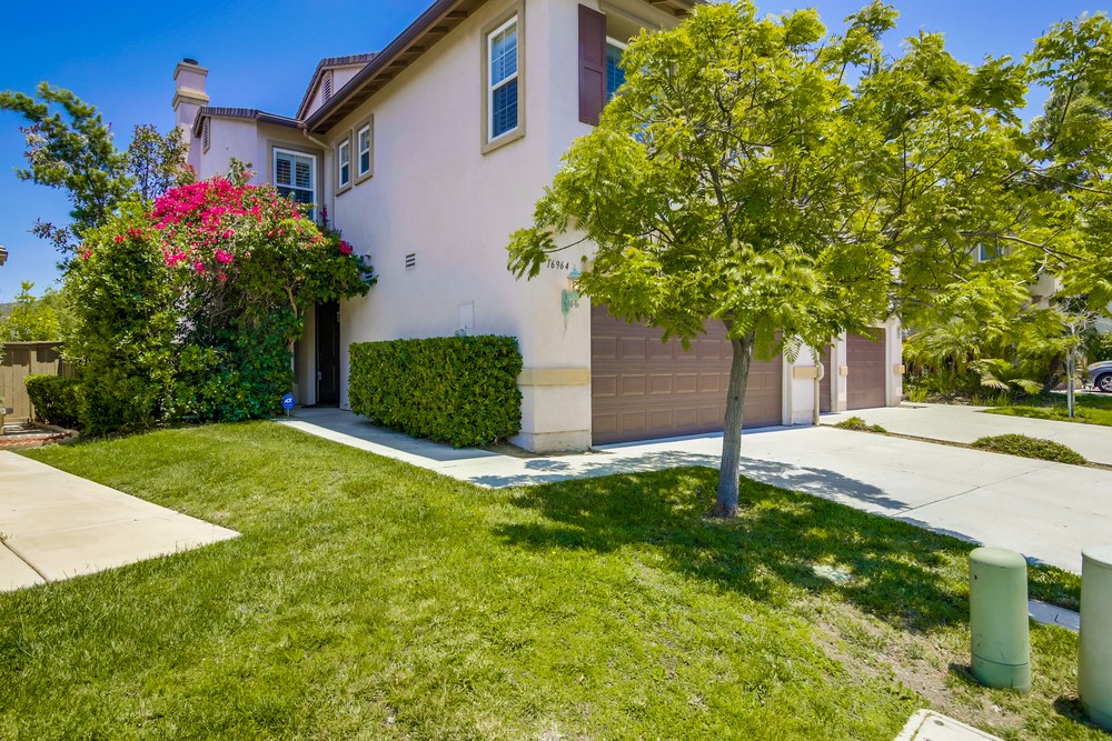 Virtual tour photo 1 of 52 for 16964 Abundante St