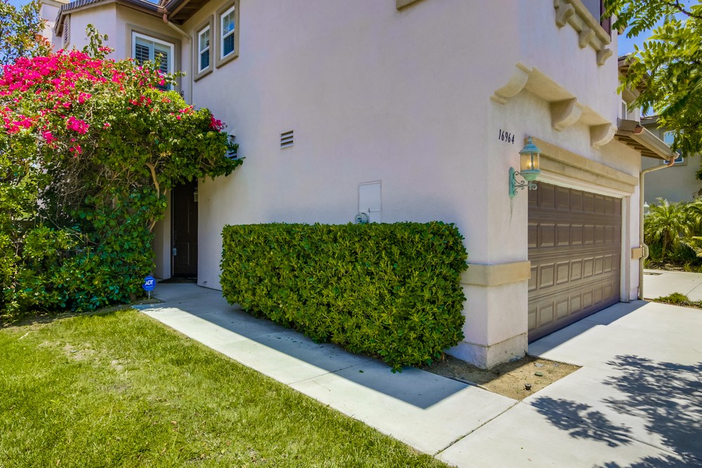 Virtual tour photo 4 of 52 for 16964 Abundante St