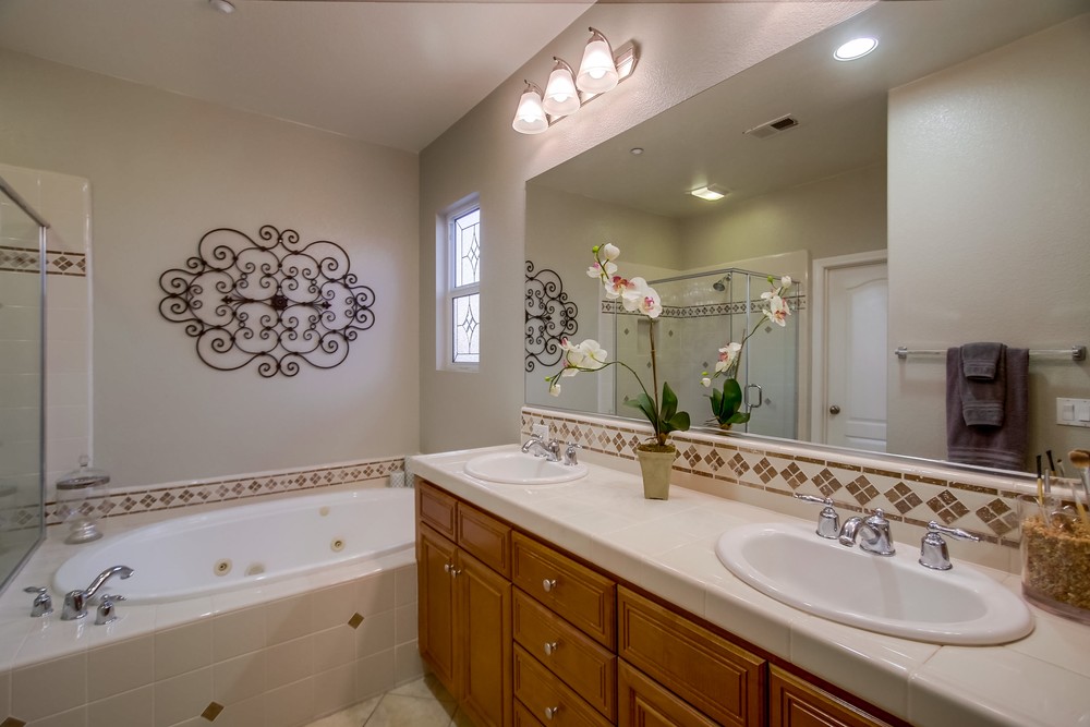 Virtual tour photo 54 of 101 for 16966 Silver Crest Ln