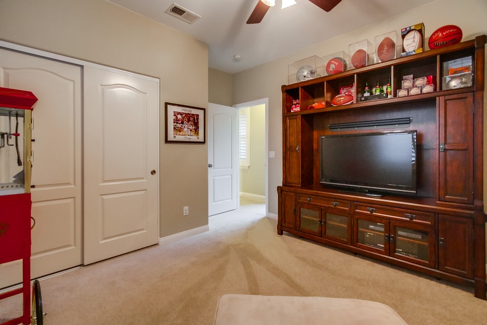 Virtual tour photo 67 of 101 for 16966 Silver Crest Ln