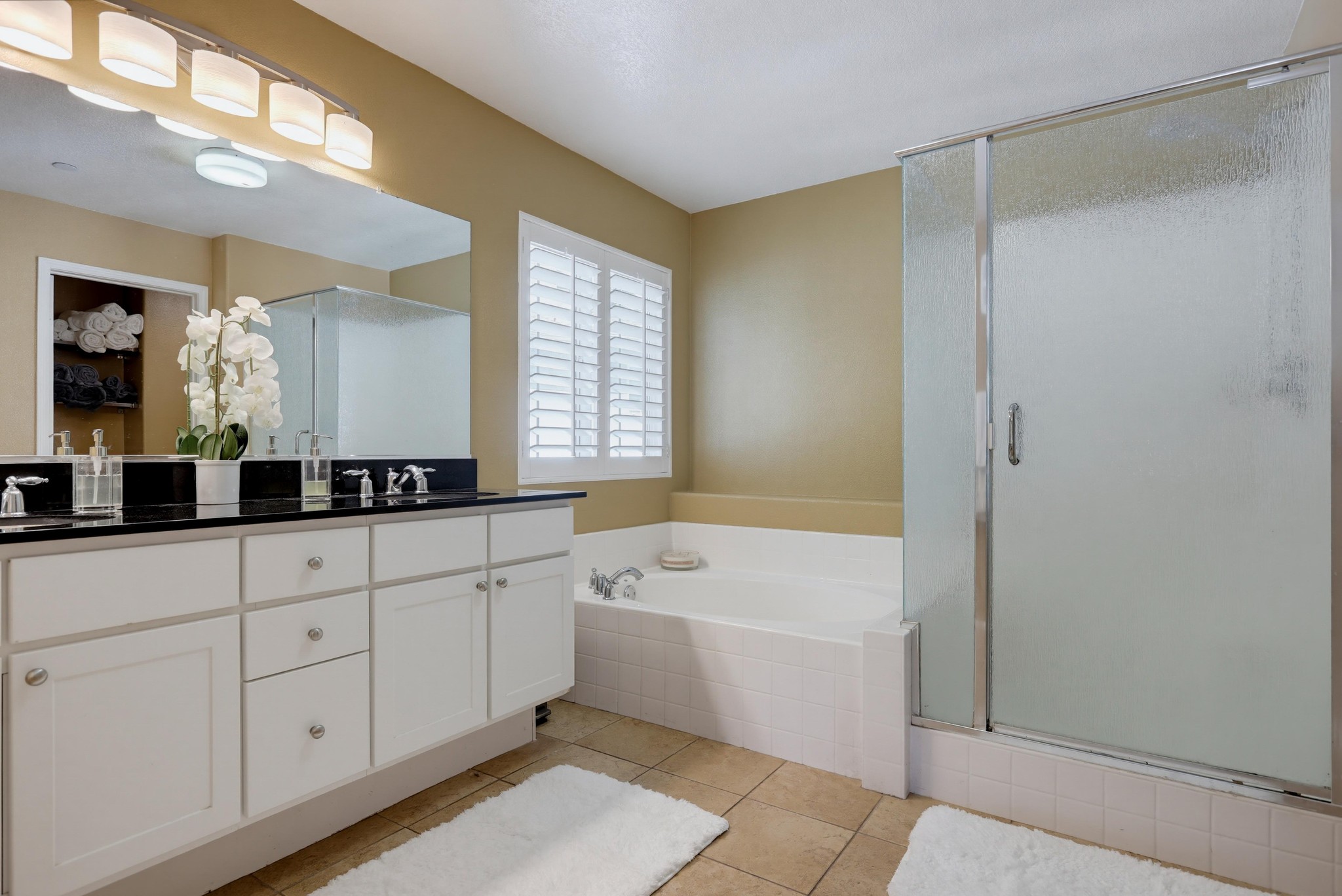 Virtual tour photo 38 of 82 for 17 Quartz Ln