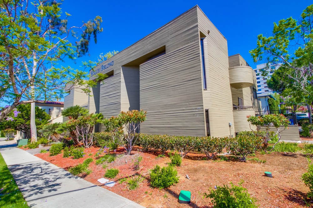 Virtual tour photo 5 of 15 for 170 Laurel St