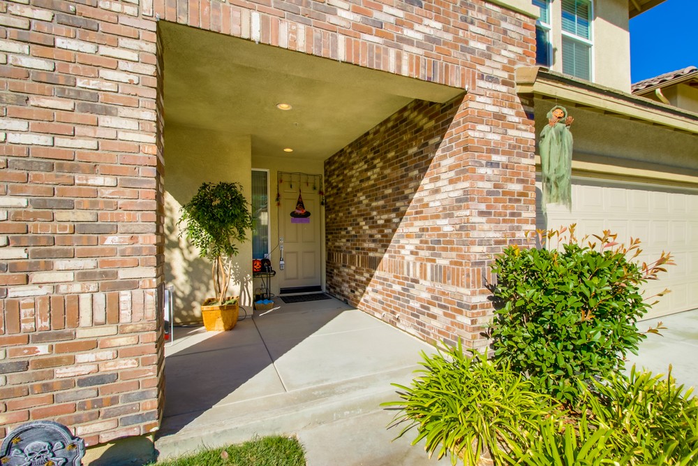 Virtual tour photo 8 of 48 for 17006 New Rochelle Way