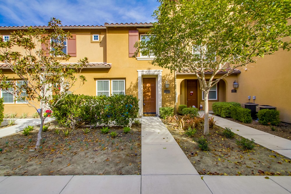 Virtual tour photo 1 of 35 for 17009 Avenida Visalia #11