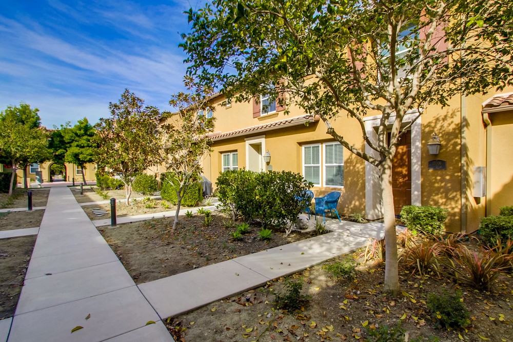 Virtual tour photo 4 of 35 for 17009 Avenida Visalia #11