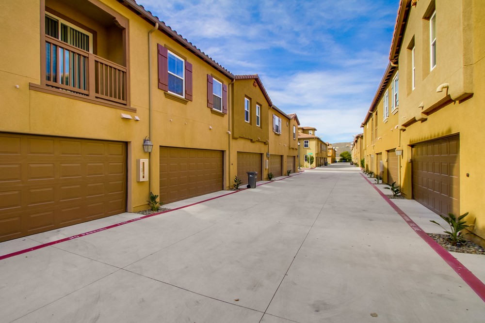 Virtual tour photo 34 of 35 for 17009 Avenida Visalia #11