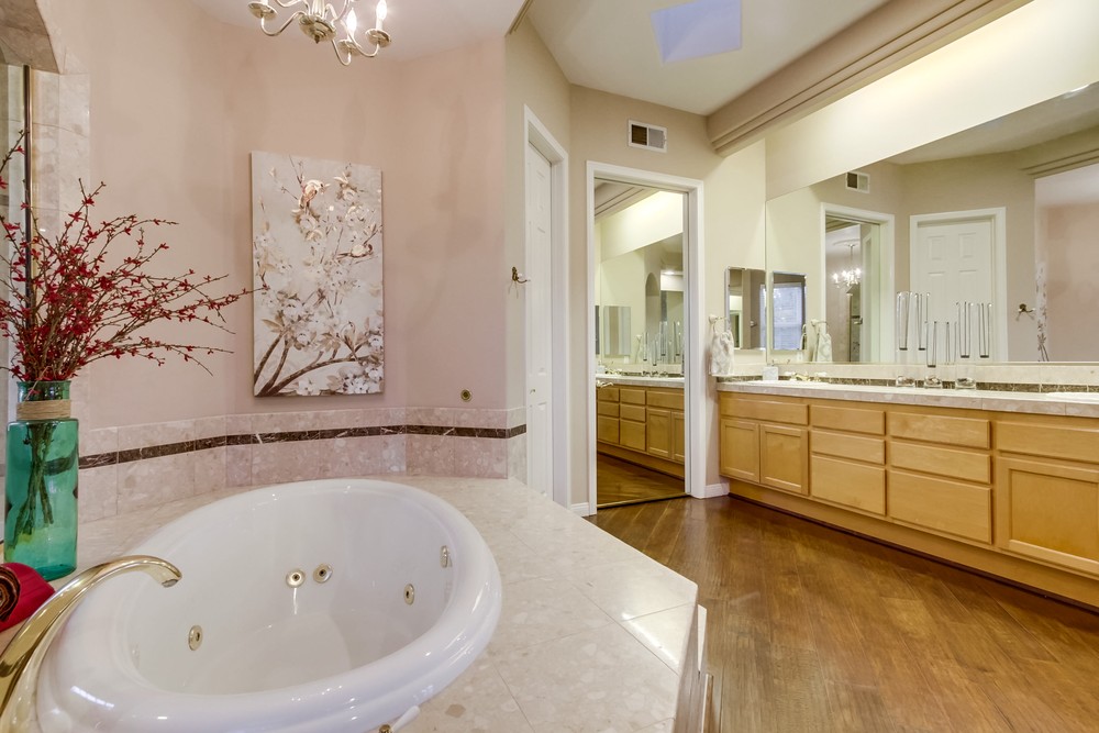 Virtual tour photo 54 of 101 for 17010 Broken Bow Ct