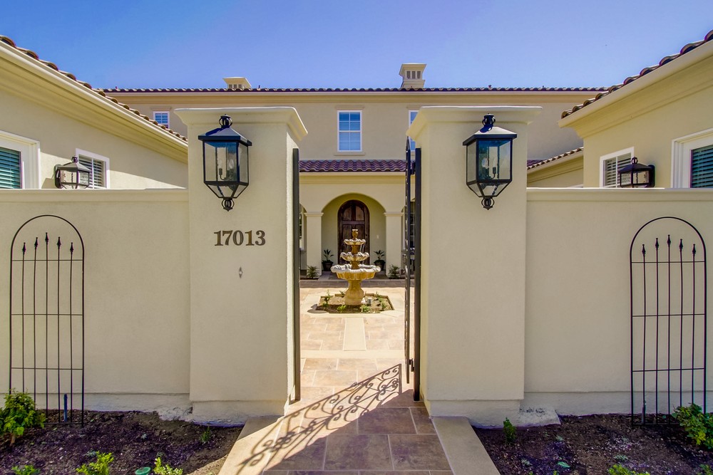 Virtual tour photo 8 of 90 for 17013 Castello Cir