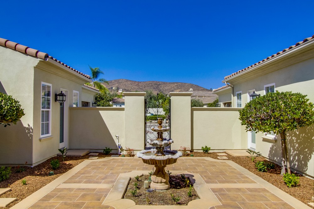 Virtual tour photo 9 of 90 for 17013 Castello Cir