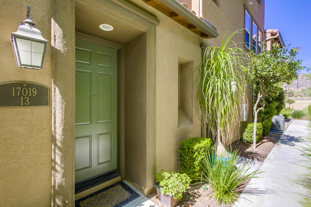 Virtual tour photo 4 of 26 for 17019 Camino Marcilla UNIT 13