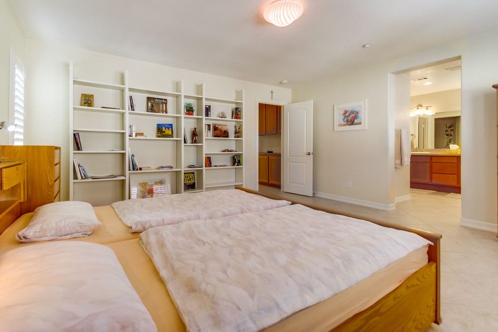 Virtual tour photo 38 of 55 for 17020 New Rochelle Way