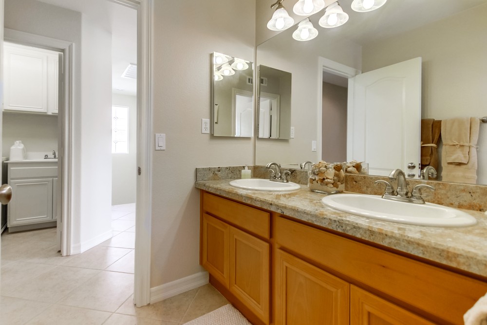 Virtual tour photo 46 of 55 for 17020 New Rochelle Way