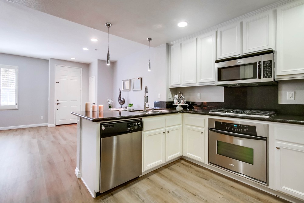 Virtual tour photo 17 of 38 for 17022 Calle Trevino UNIT 4