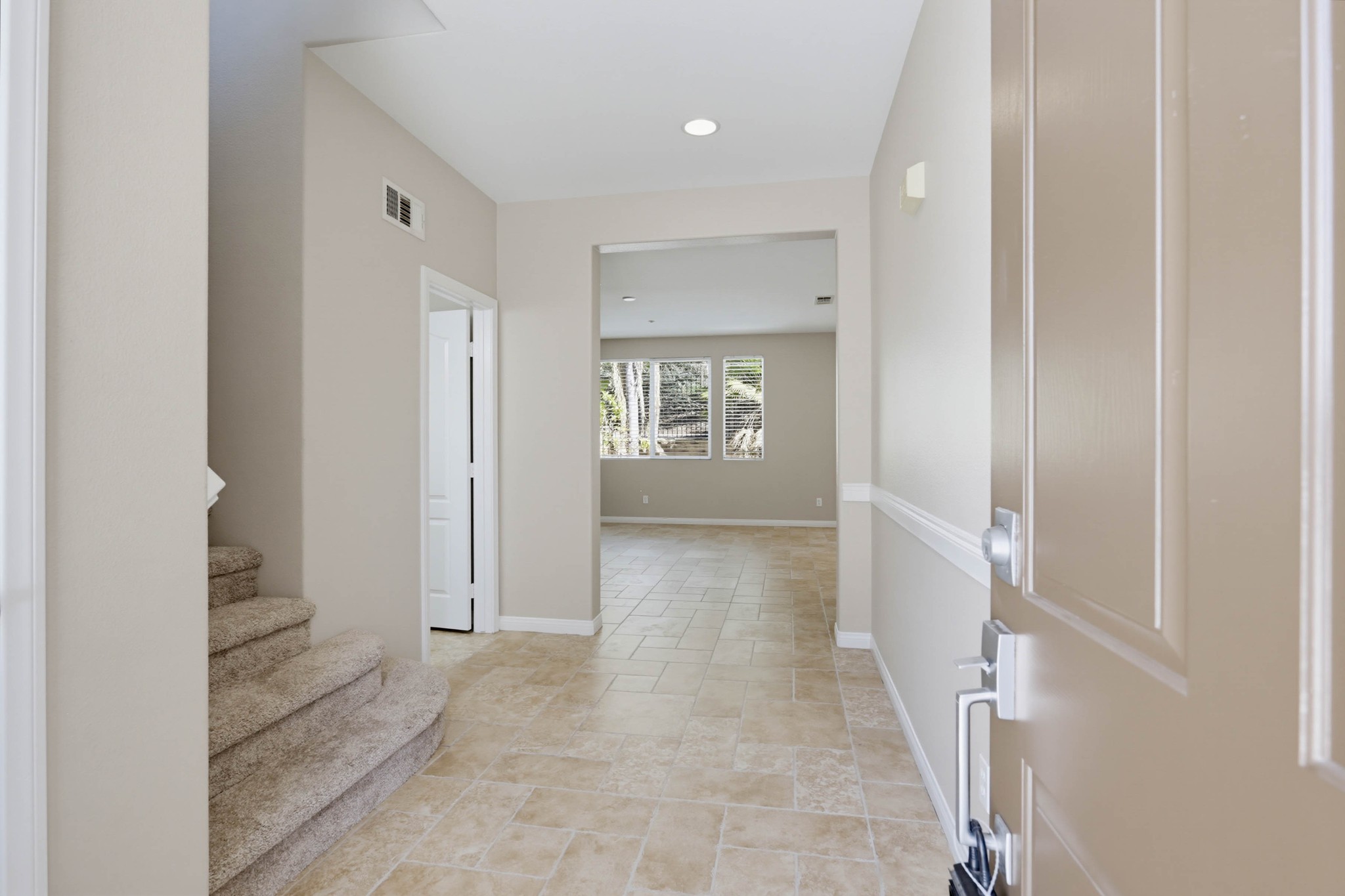 Virtual tour photo 6 of 43 for 17027 New Rochelle Way