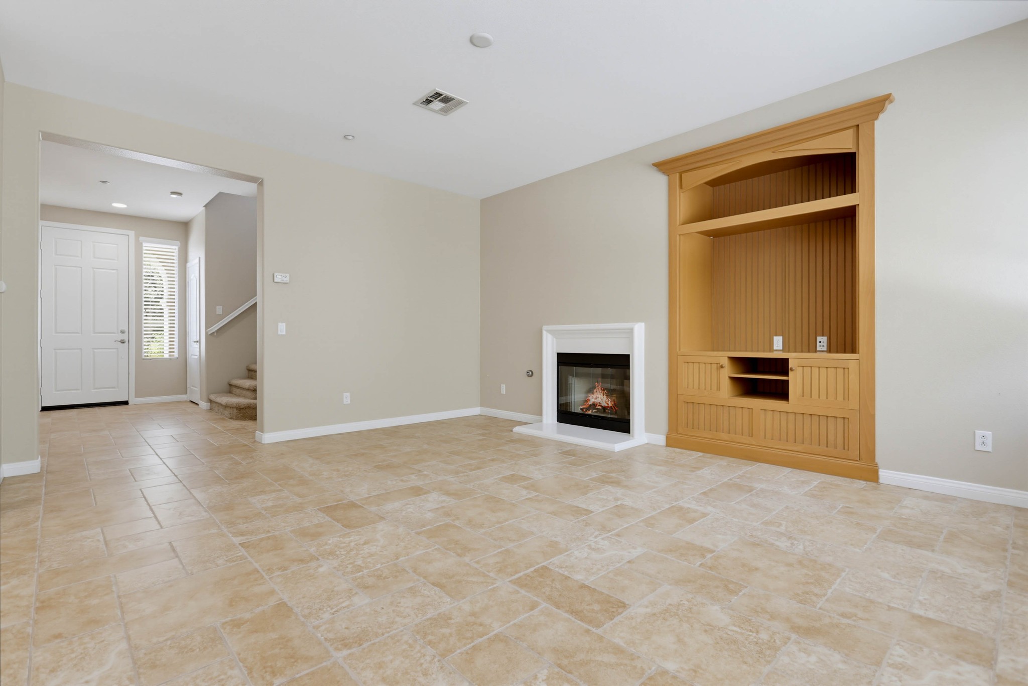 Virtual tour photo 11 of 43 for 17027 New Rochelle Way