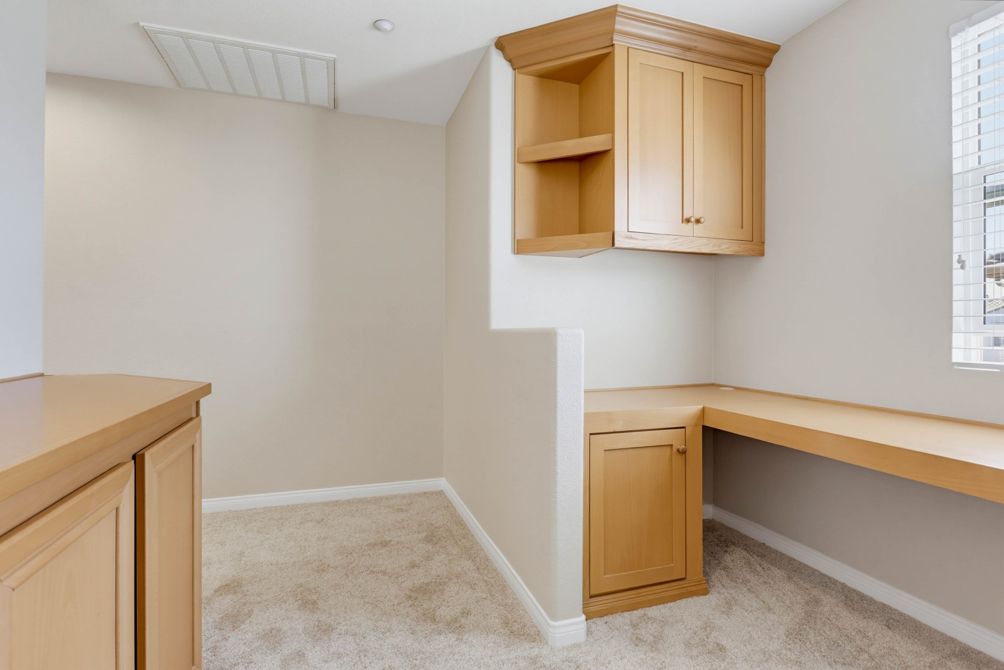 Virtual tour photo 19 of 43 for 17027 New Rochelle Way