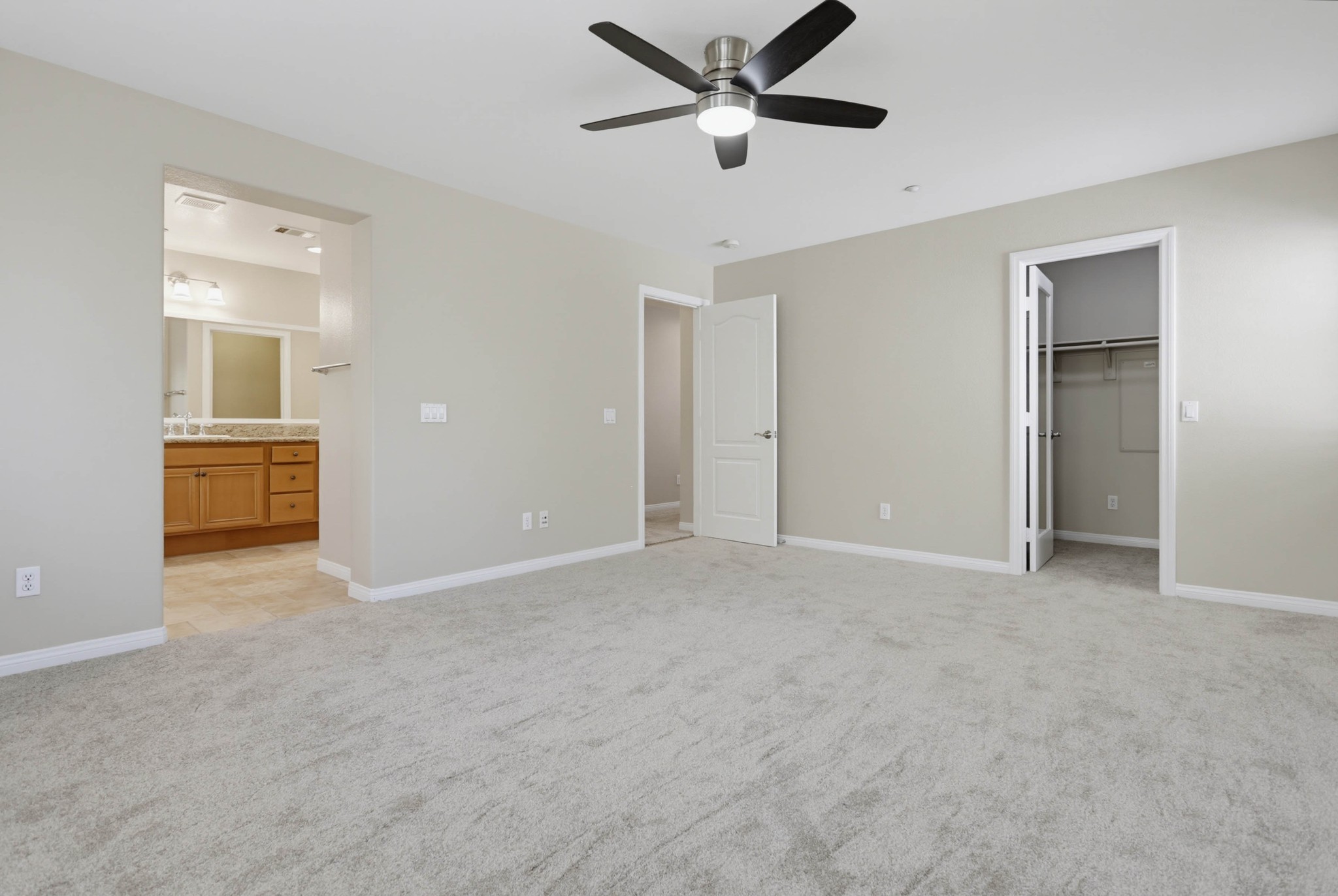 Virtual tour photo 26 of 43 for 17027 New Rochelle Way