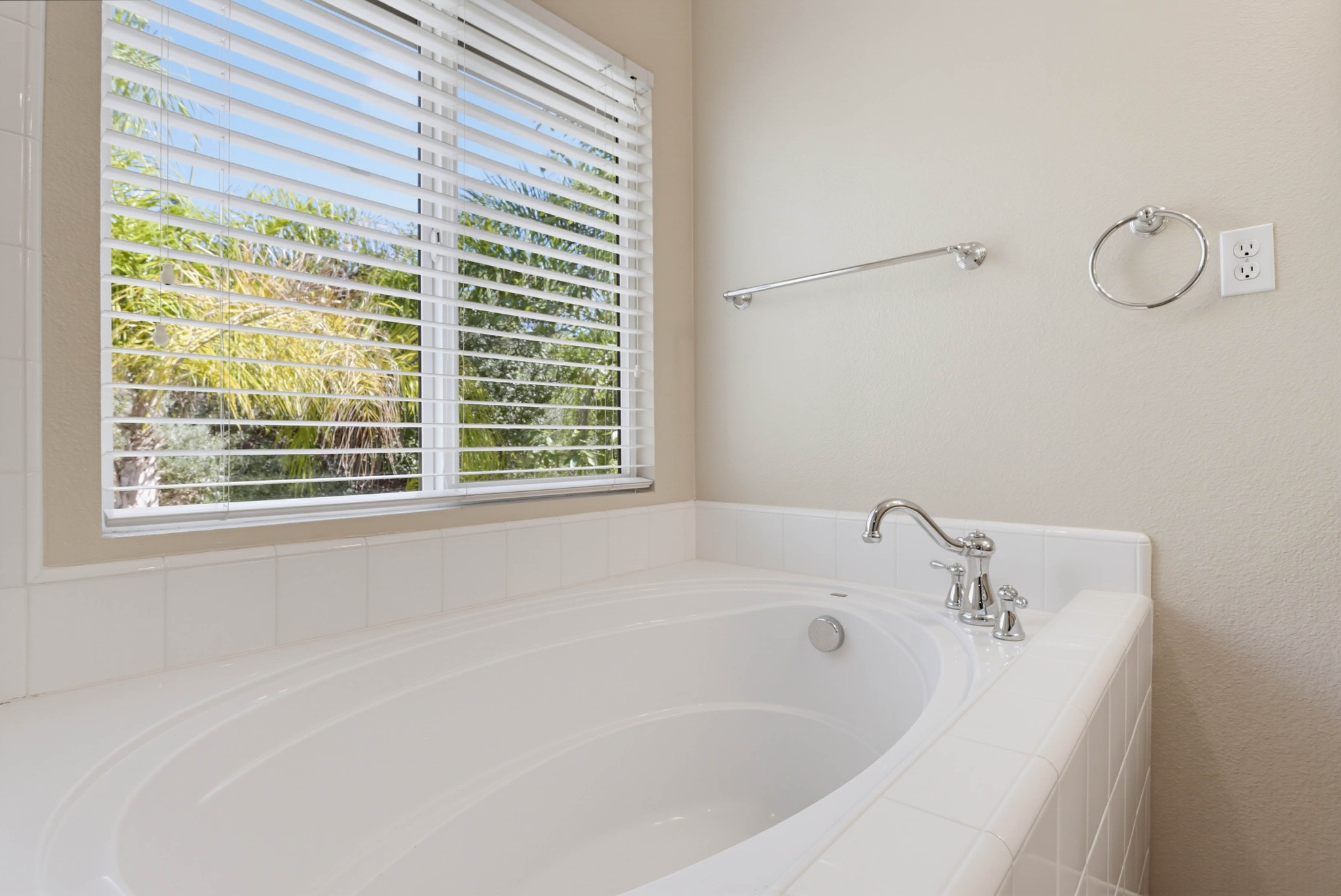 Virtual tour photo 29 of 43 for 17027 New Rochelle Way