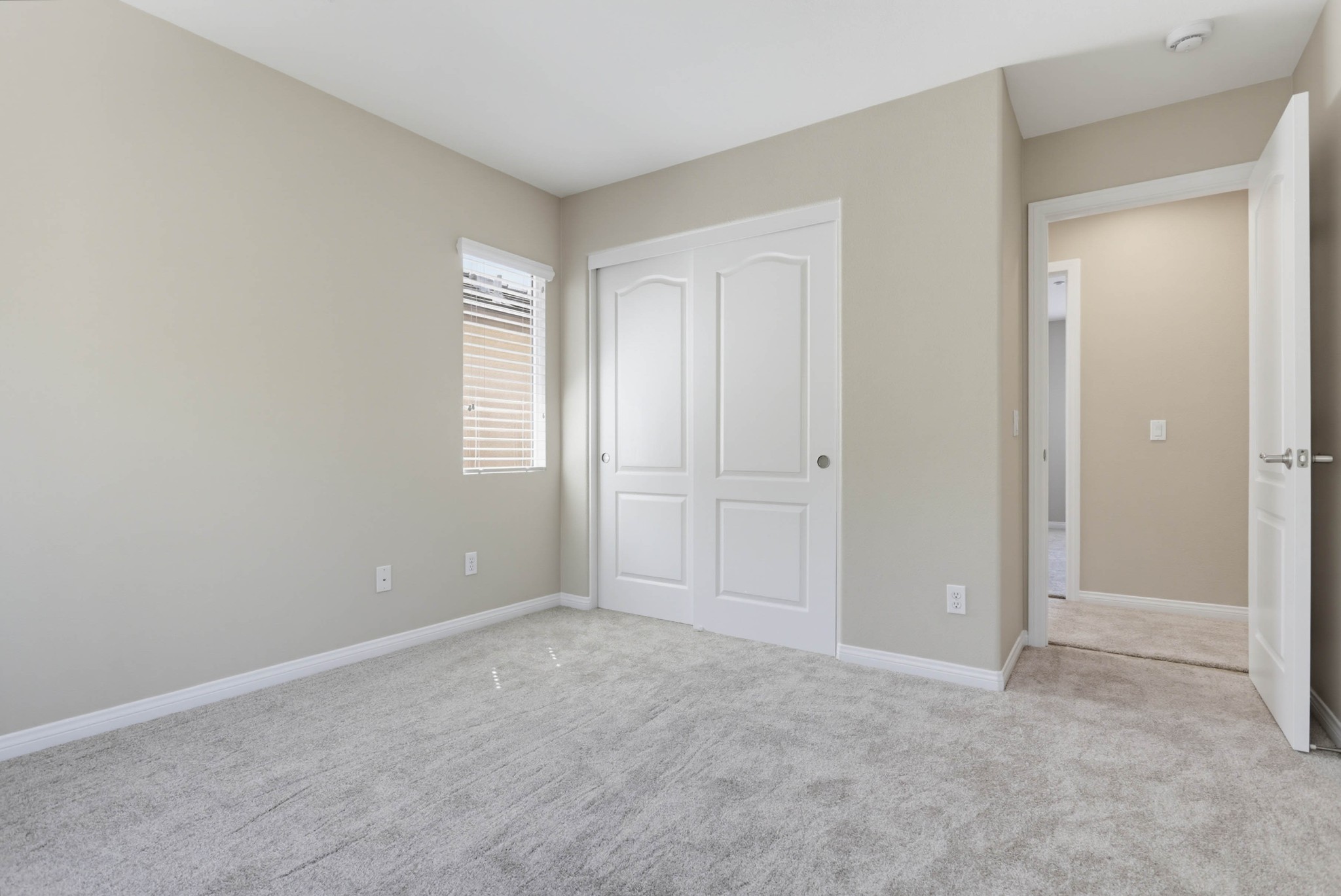 Virtual tour photo 32 of 43 for 17027 New Rochelle Way