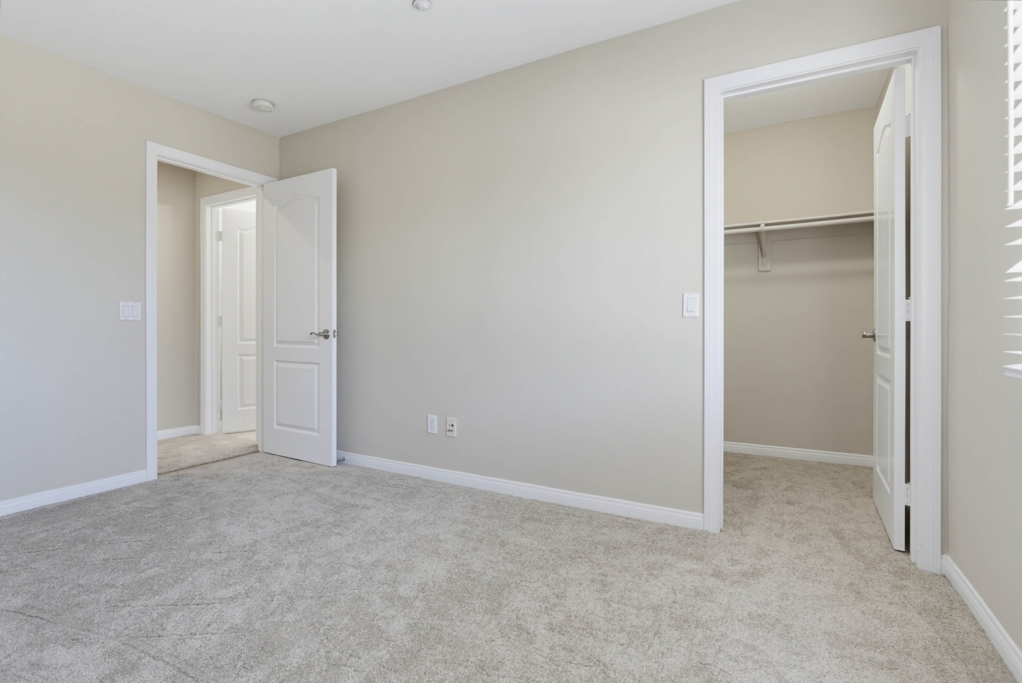 Virtual tour photo 34 of 43 for 17027 New Rochelle Way