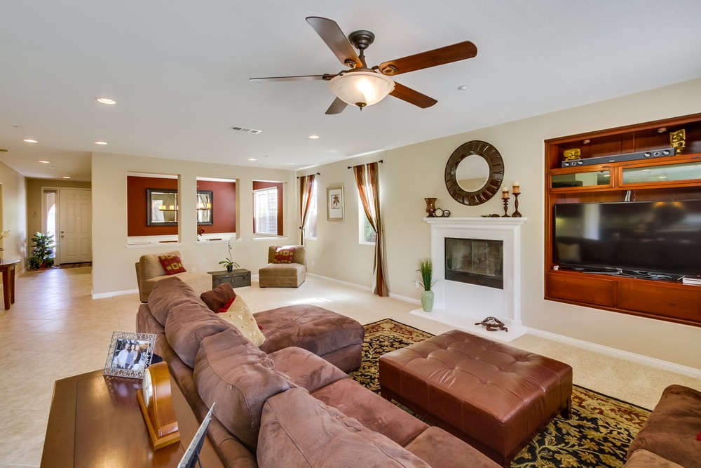 Virtual tour photo 12 of 51 for 17032 Silver Pine Rd