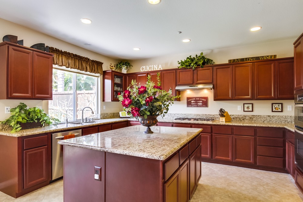 Virtual tour photo 16 of 51 for 17032 Silver Pine Rd