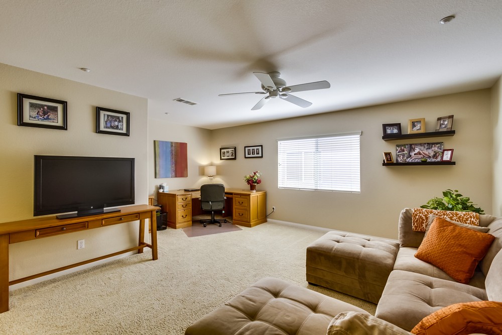 Virtual tour photo 24 of 51 for 17032 Silver Pine Rd