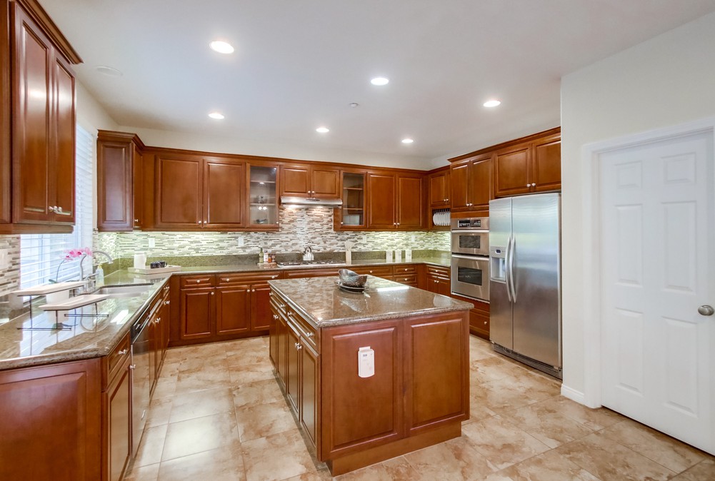 Virtual tour photo 20 of 67 for 17033 Silver Crest Dr