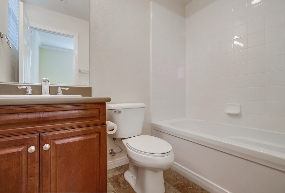 Virtual tour photo 27 of 67 for 17033 Silver Crest Dr