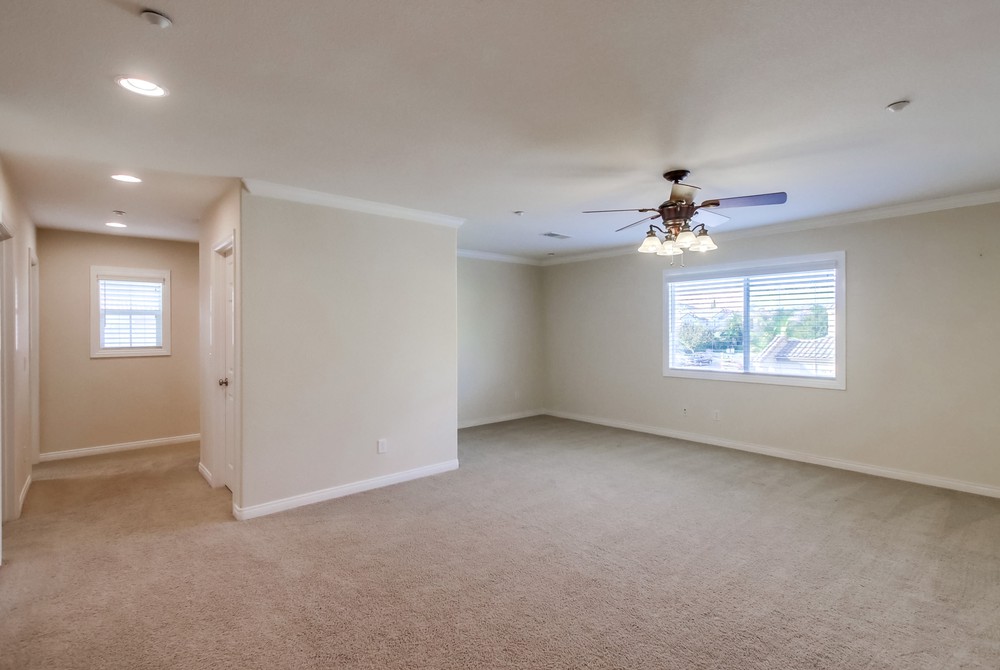 Virtual tour photo 29 of 67 for 17033 Silver Crest Dr