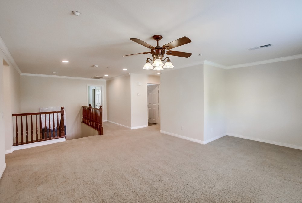 Virtual tour photo 32 of 67 for 17033 Silver Crest Dr