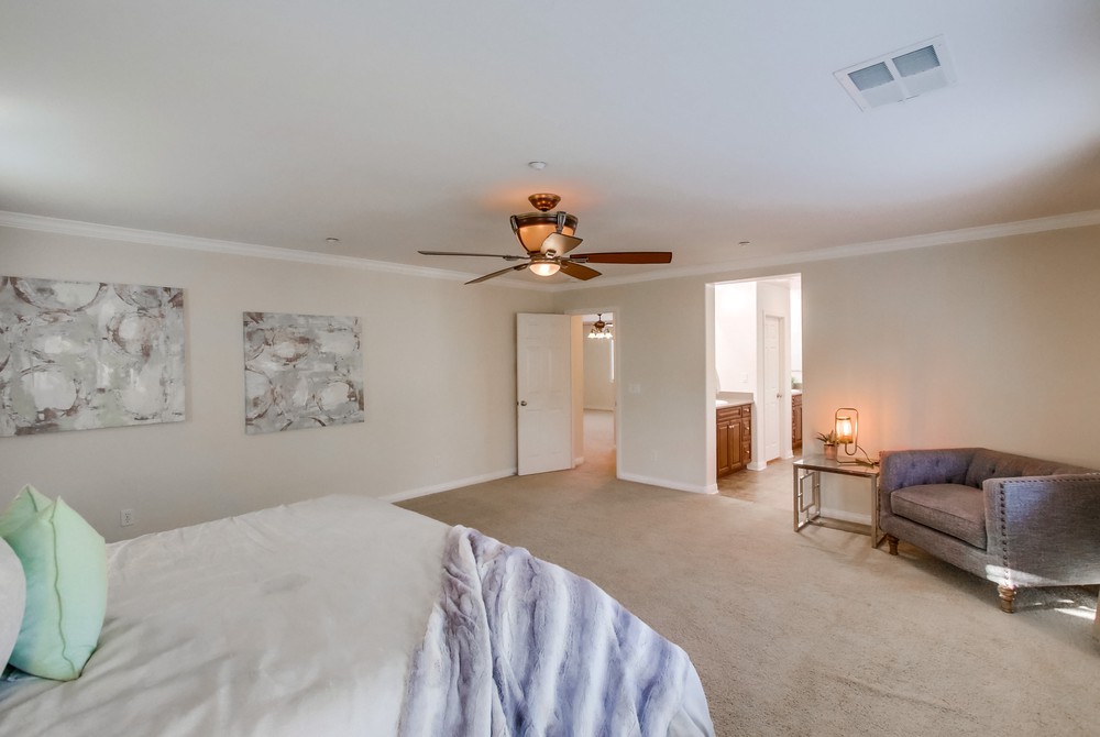 Virtual tour photo 37 of 67 for 17033 Silver Crest Dr