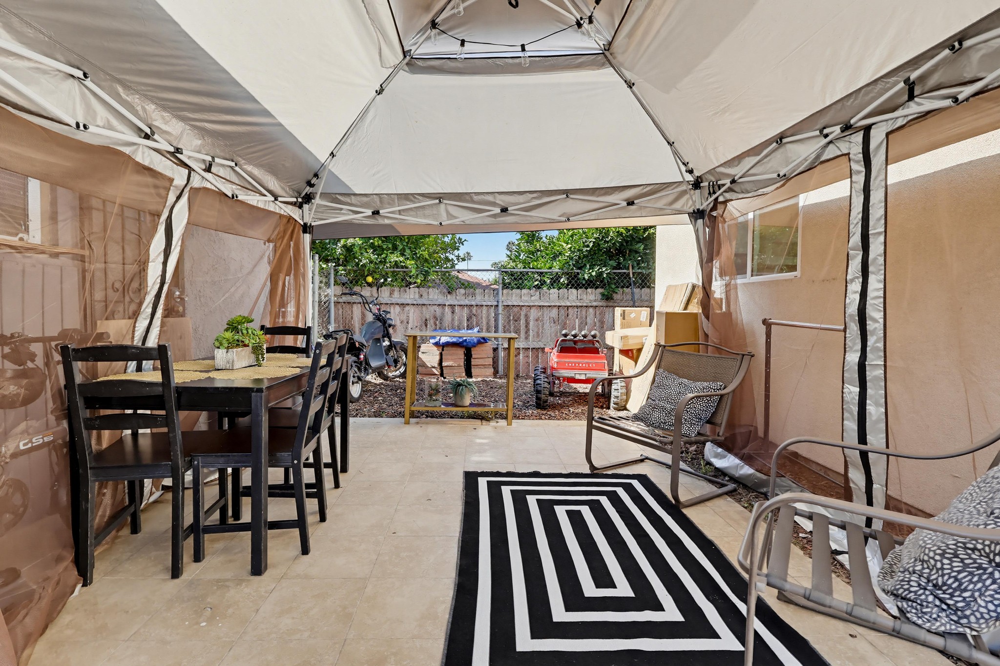 Virtual tour photo 14 of 25 for 1705 N Madison Ave