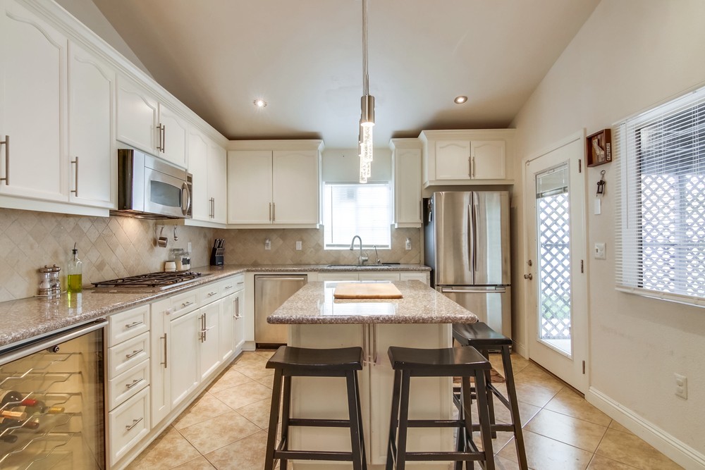 Virtual tour photo 12 of 44 for 1705 Rodear Rd
