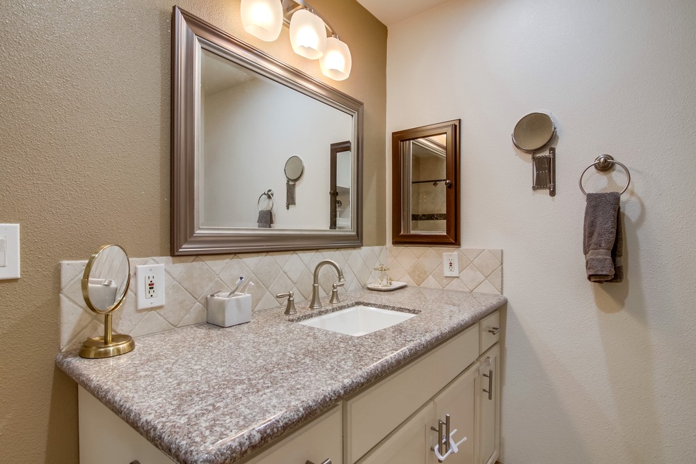 Virtual tour photo 25 of 44 for 1705 Rodear Rd