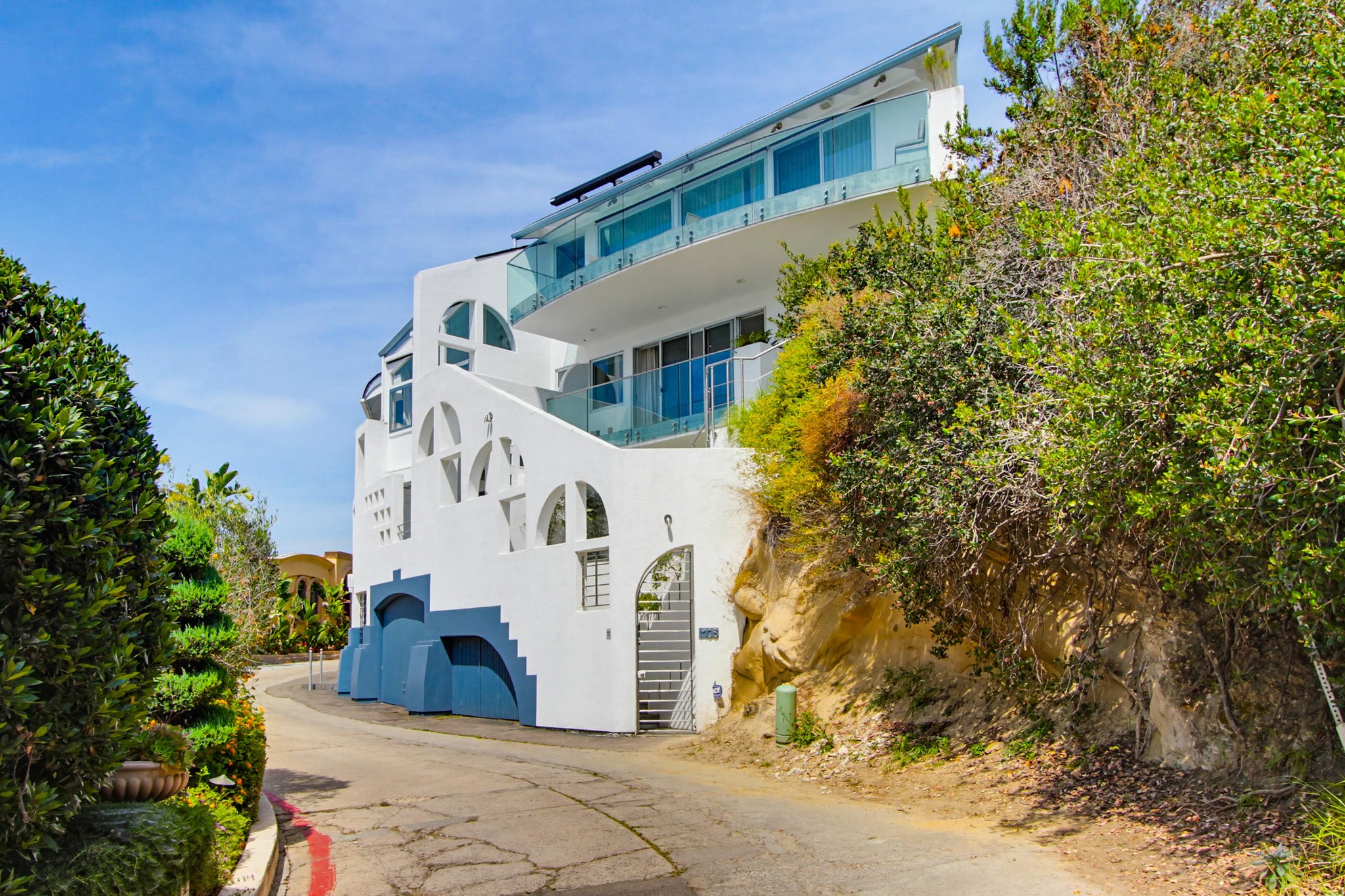 Virtual tour photo 1 of 95 for 1705 Valdes Dr