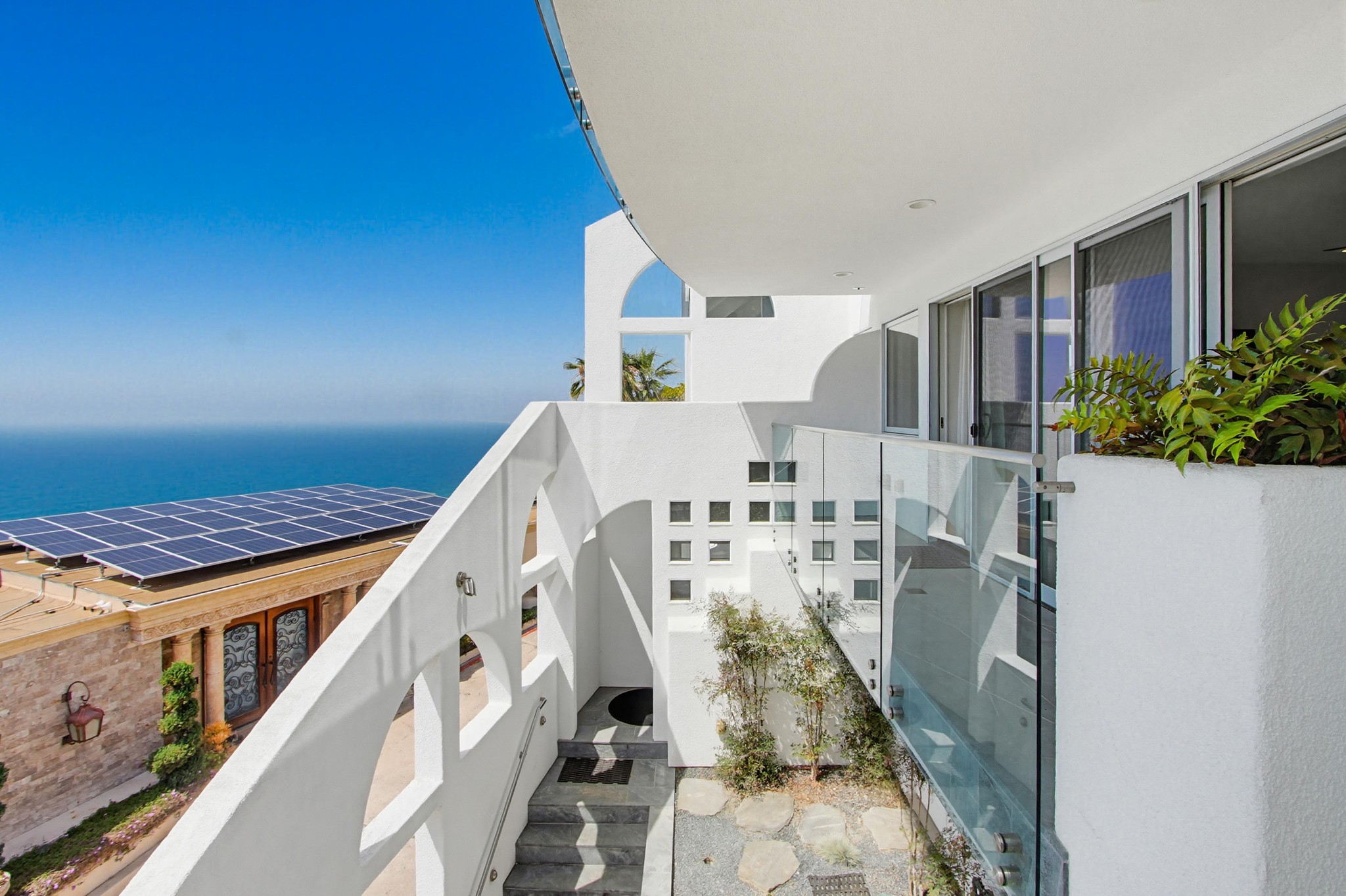 Virtual tour photo 4 of 95 for 1705 Valdes Dr
